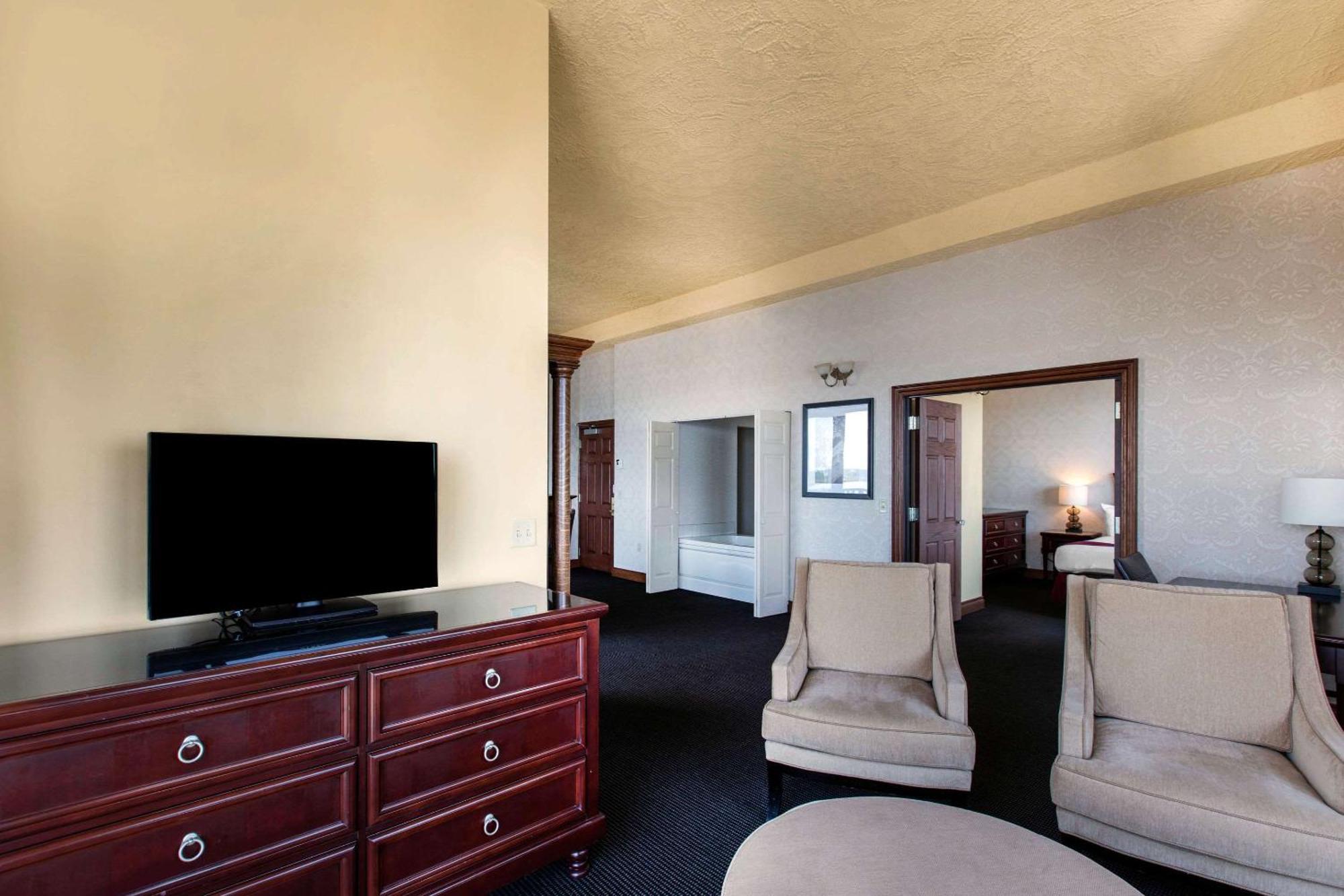 Shoreline Inn & Conference Center, Ascend Hotel Collection Muskegon Exteriér fotografie