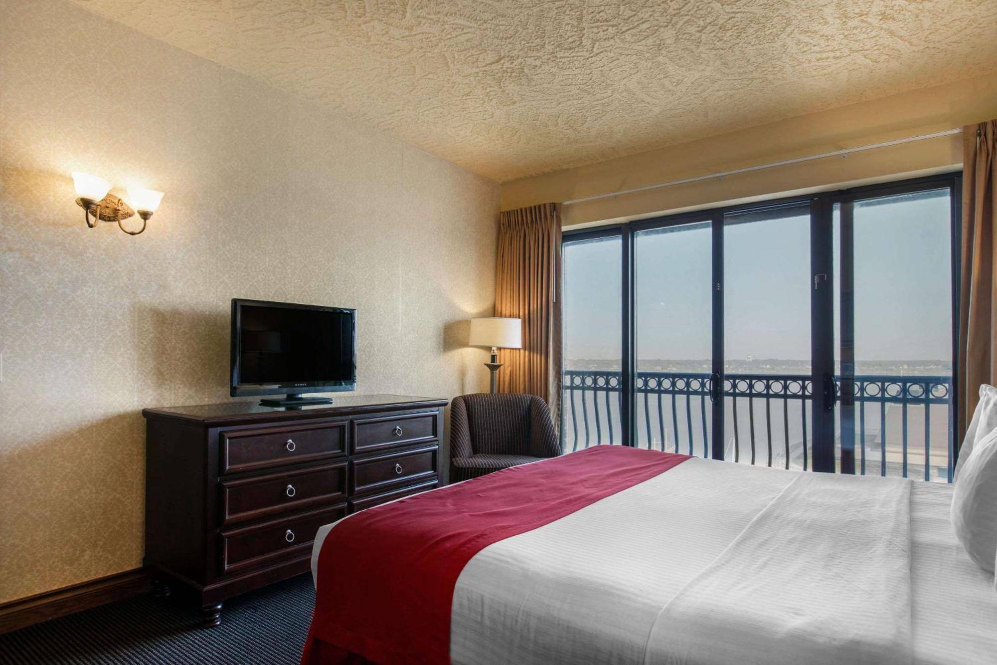 Shoreline Inn & Conference Center, Ascend Hotel Collection Muskegon Exteriér fotografie